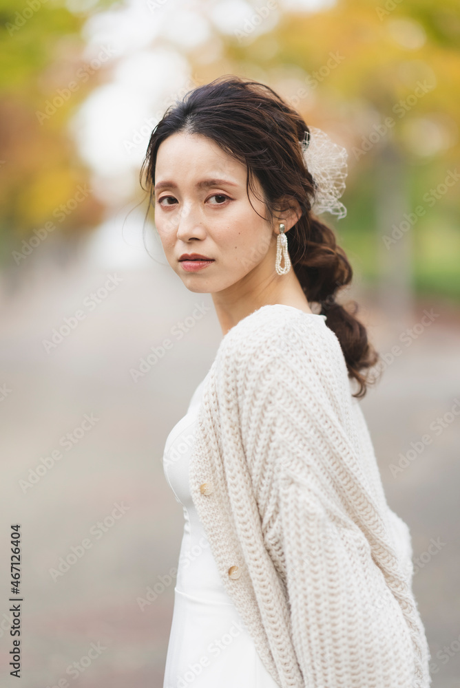 ウェディングドレスを着た花嫁 ウェディングドレスを着た花嫁