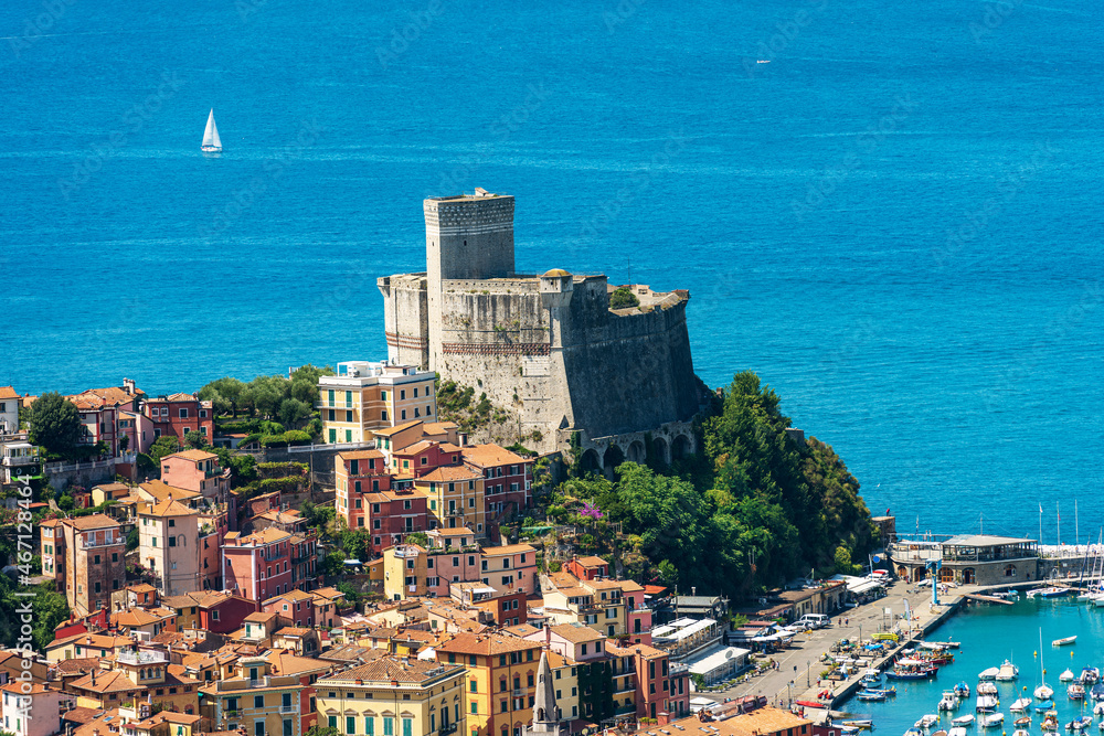 Cityscape of Lerici with the Ancient Castle (1152-1555). Tourist resort on the coast of the Gulf of La Spezia, Mediterranean sea, Liguria, Italy, Europe. 