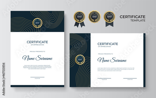 Modern elegant luxury gold and black diploma certificate template. Certificate of achievement template with gold badge, border, and luxury pattern for business and corporate. Premium design vector.