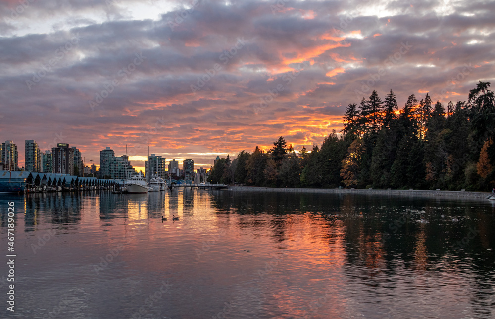 Fototapeta premium Vancouver at sunset