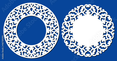Photo frame with lace corners for paper or wood cutting. Laser cut frame. Abstract round frame with swirls, vector ornament, vintage border frame. Pattern used for laser cut, metal wood carving photo