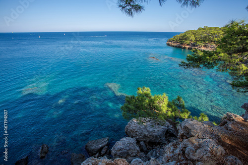 Travel in Turkey along the Lycian trail along the sea to the ancient city of Phaselis. The indescribable beauty of the small bays of the Mediterranean Sea.