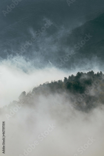 Fototapeta Naklejka Na Ścianę i Meble -  Fog over the mountains
