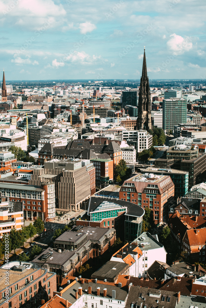 Obraz premium View over Hamburg from above