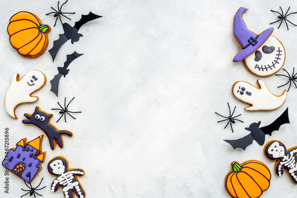 Fototapeta premium Funny cookies and spiders for Halloween party background