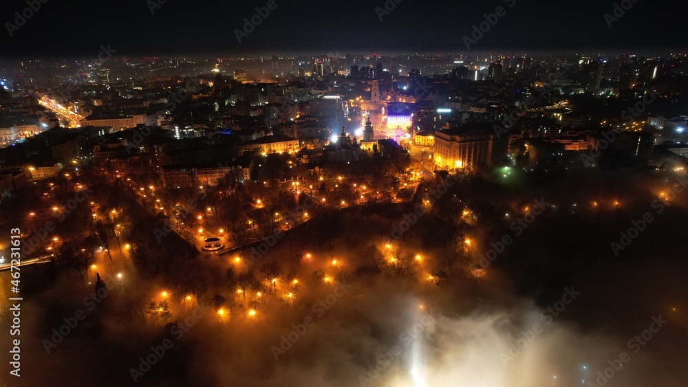 night view of the foggy city