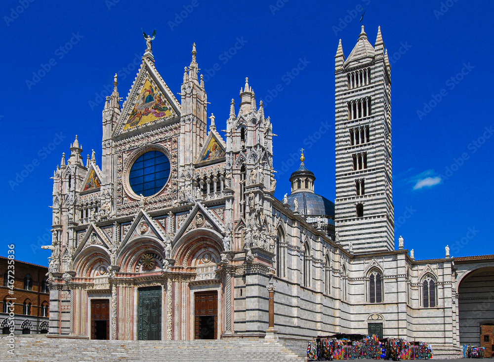 The magnificently decorated Cathedral of Siena, Italy, Europe