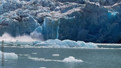 2021 - Excellent footage of Alaska's Sawyer Glacier calving. photo