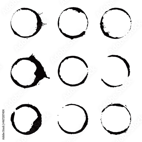 Coffee stain ring set. Vector illustration. Drink stain stamp with round shape and splash element. Coffee cup bottom circle effect.