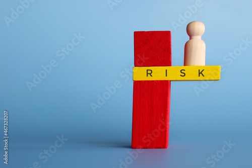 фотографія Risk, failure, instability and downfall concept in business