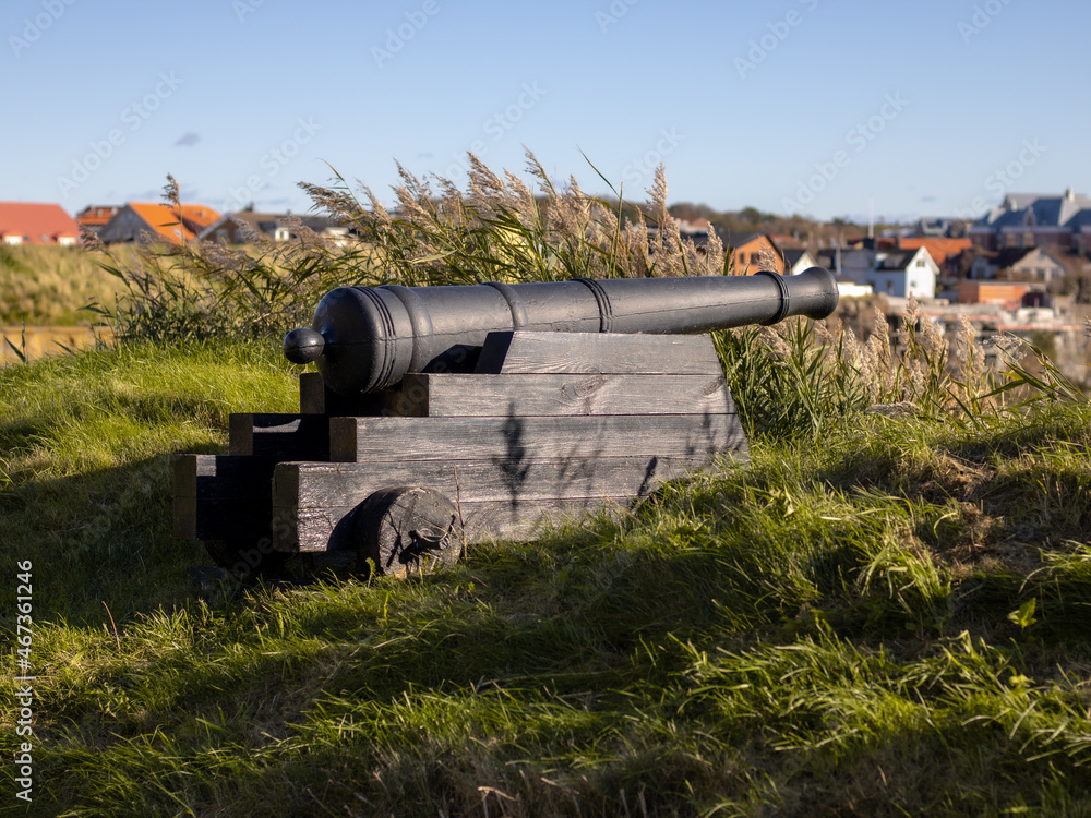 Cannon pointed at the sea on the fortress Cannon pointed at the sea on the fortress