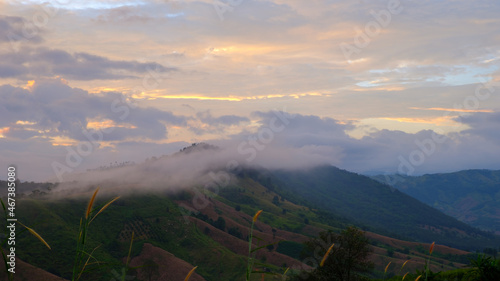 The morning mist is moving through the mountains