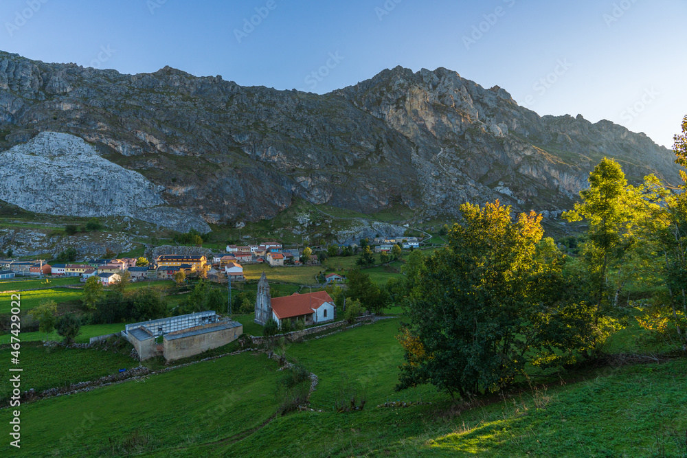 View of the town of Valle de Lago in the Somiedo natural park in Asturias. 