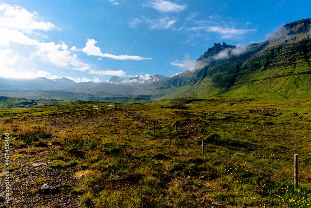 Fototapeta premium 2021_08_10_snaefellsnes monuntain in Grundarfjordur