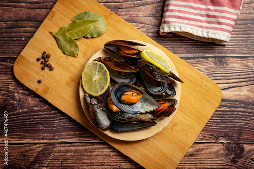 Mejillones Frescos al Vapor photo