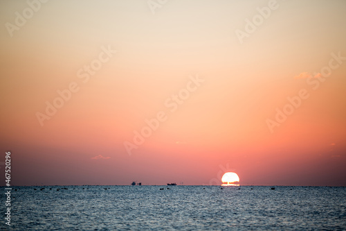 Wallpaper Mural 해돋이 Torontodigital.ca