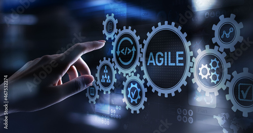 Cuadro en lienzo Agile development methodology concept on virtual screen