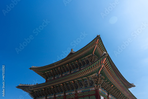 Korea traditional palace with sky © Mihee