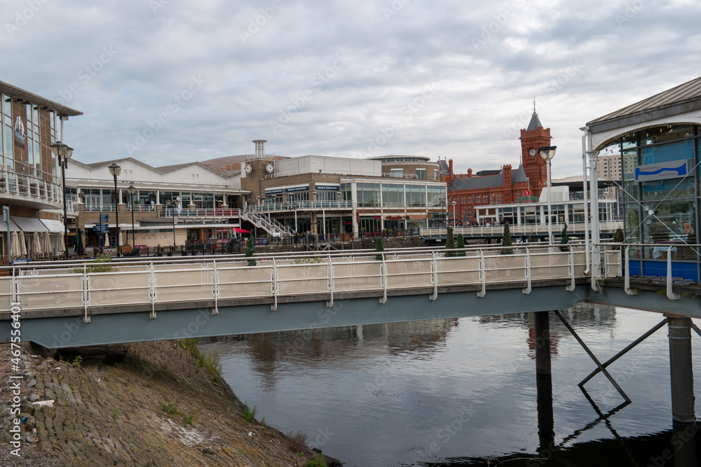 Naklejka premium Cardiff Bay