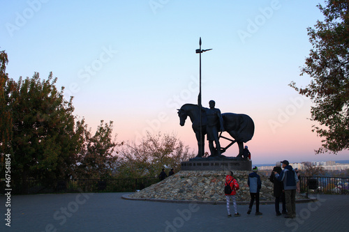 Canvas Print monument to the first settler