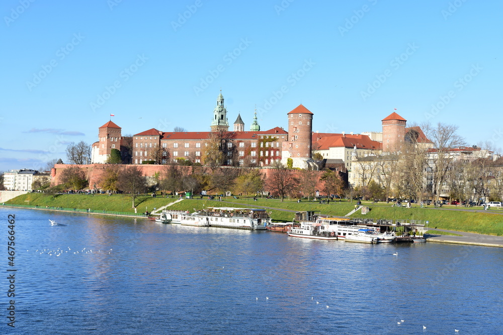 Obraz premium Wawel castle, monuments, city in Poland, UNESCO site, Krakow, historic old town,
