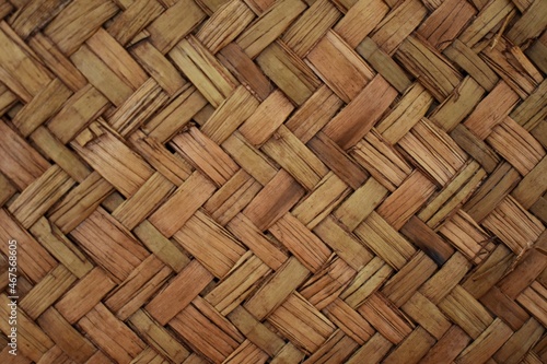  A nice braided wood background.