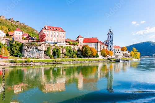 Fotografia Durnstein town in Wachau valley in autumn, Austria