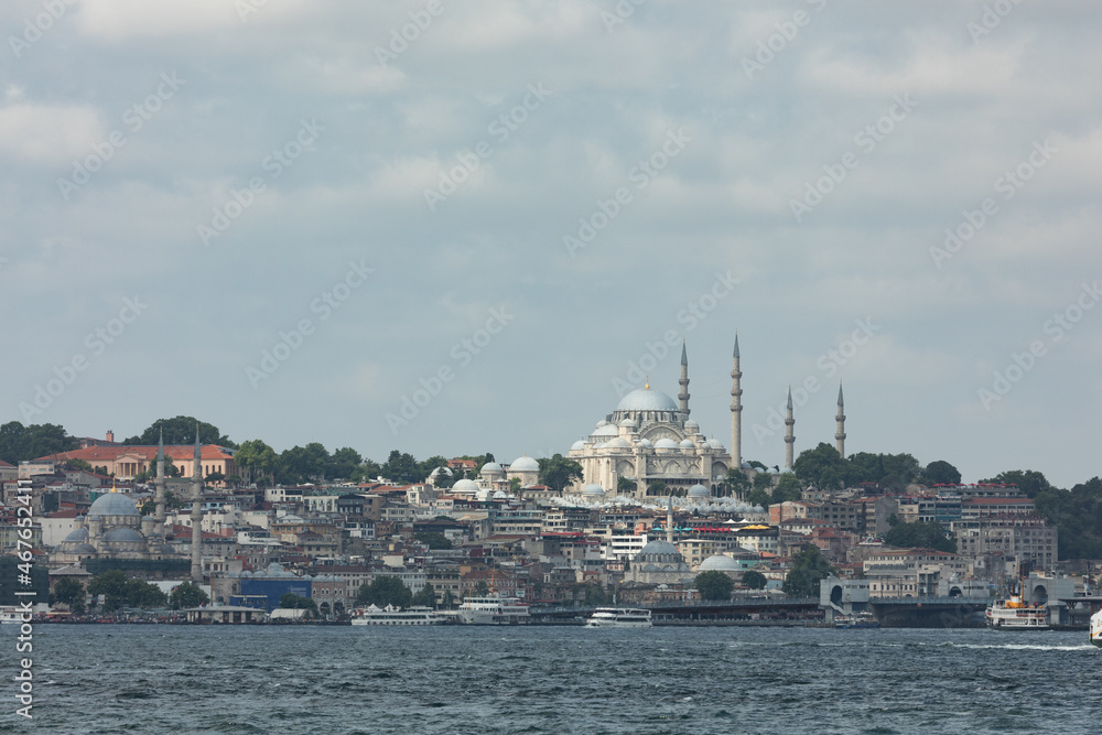 view of the historic Sülemaniye mosque in Istanbul, Turkey