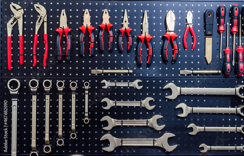 Fotografie Tools on the wall of store