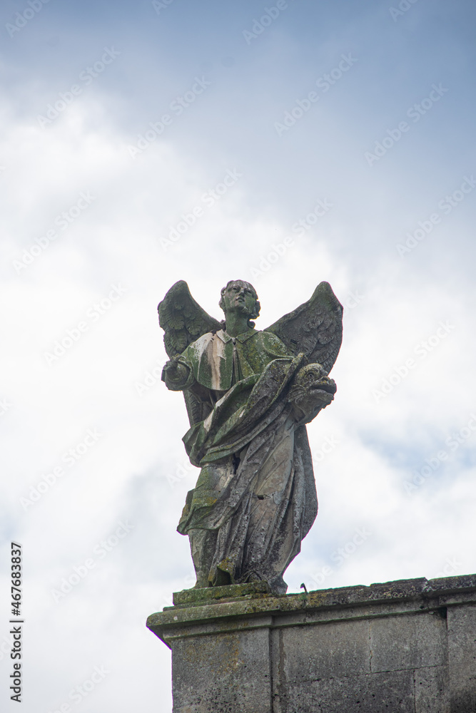 Statue of the angel