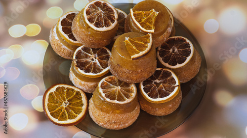 Delicious and beautiful lemon cakes
