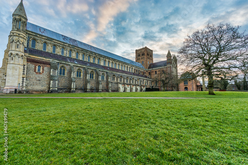 Cathedral and Abbey Church of Saint Alban in St.Albans, UK © Pawel Pajor