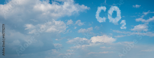 фотографія The sky is polluted with CO2
