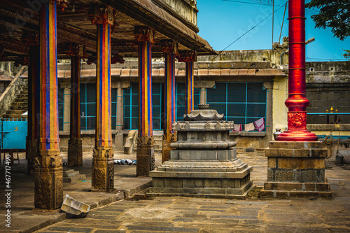 Photos Thirupparuthikundram Jain temple or Jeenaswamy Trilokyanathar temple, is an 8th-century Digambara Jain temple in Thiruparthikundram, in northeast Kanchipuram in Tamil Nadu, India