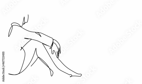 continuous drawing of one woman sitting on the floor, close-up, psychology theme, t-shirt print