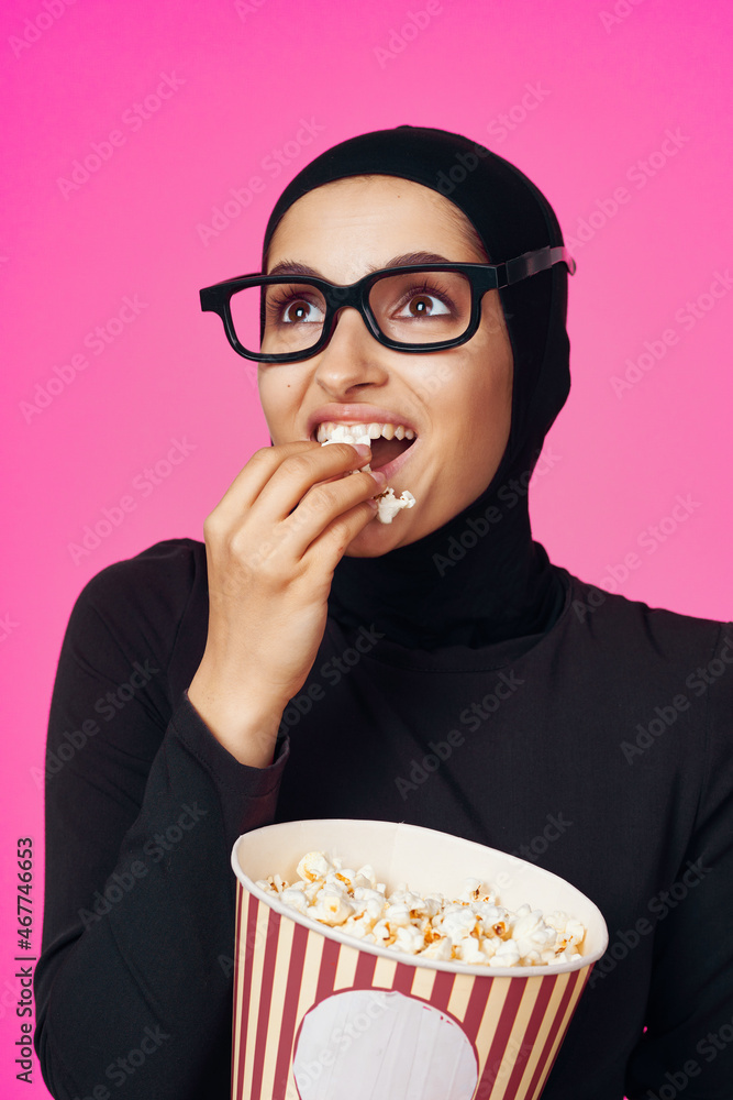 Muslim woman fun popcorn entertainment fashion isolated background