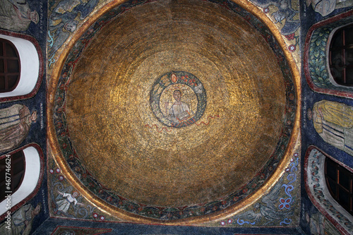 Volta del sacello di San Vittore in ciel d'oro della Basilica di Sant'Ambrogio di Milano photo