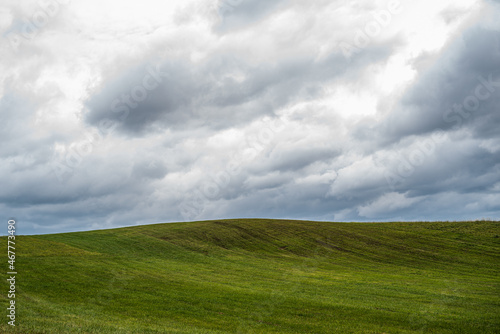 Windows 95 theme hill with clouds   