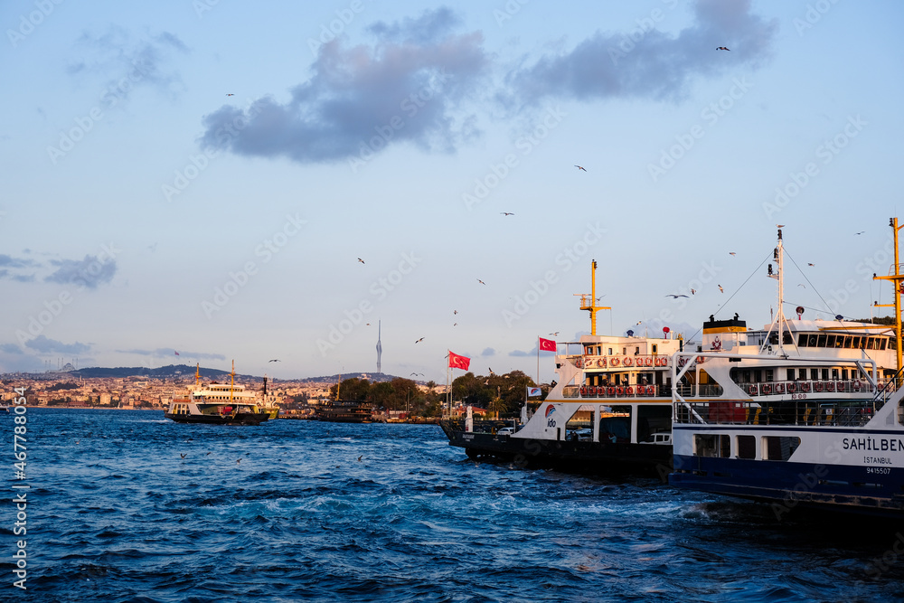 Boats on the sea, view of the port, cloudy sky, ship sailing, sea, İstanbul, turkey, phosphorus 