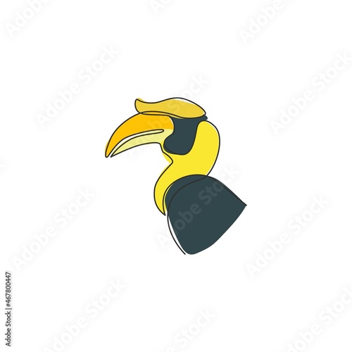 Single continuous line drawing of beauty great hornbill head for company logo identity. Big beak bird mascot concept for national zoo icon. Modern one line draw design vector graphic illustration photo