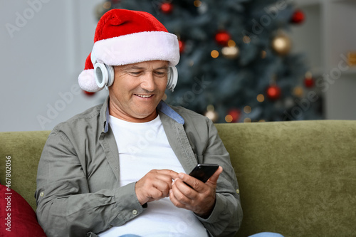 Mature man listening to Chr...