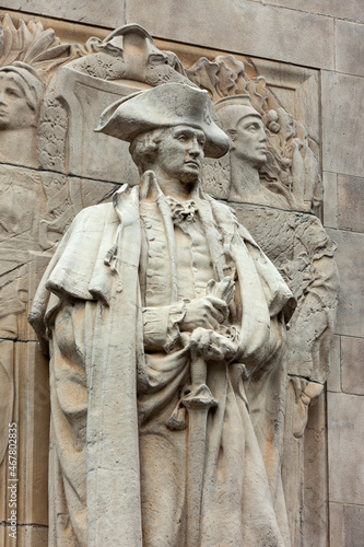 Statue of George Washington at Washington Square Park