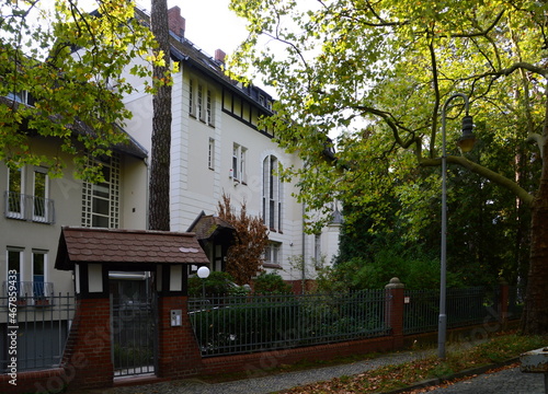 Villa im Herbst im Stadtteil Schmargendorf, Berlin
