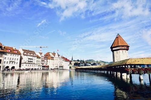 view of the old town in Luzern © 亦立 徐