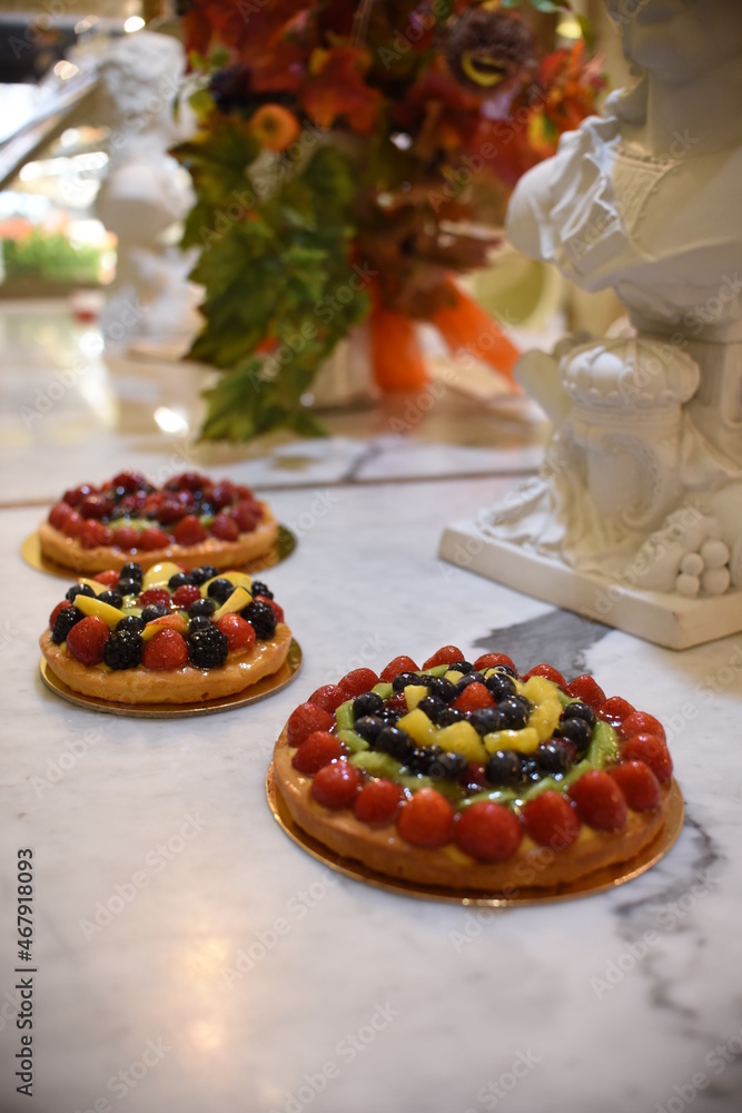 Fototapeta premium Tris di torte alla frutta