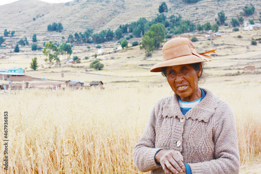 Fototapeta premium Native american old woman in the countryside.