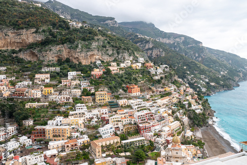 Vistas de la Costa Amalfitana, sur de Nápoles, Italia © Nora