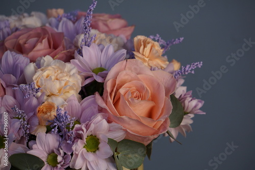 Always beautiful flowers and bouquets. Roses and chrysanthemums. For a great mood.