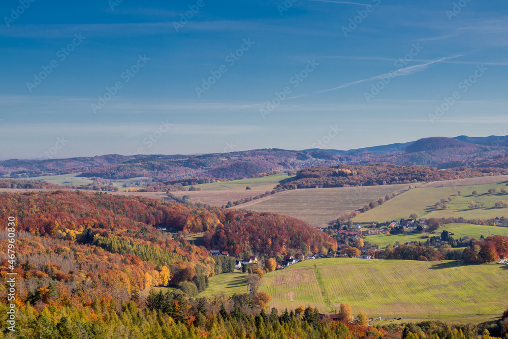 Obraz premium Herbstspaziergang rund um die Wartburgstadt Eisenach am Rande des Thüringer Waldes - Thüringen