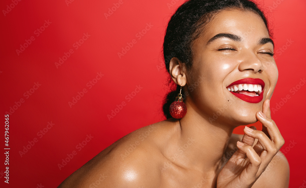 red lipstick christmas